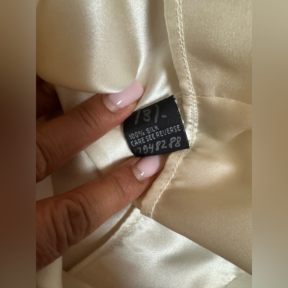 Carmen Marc Valvo Cream Pencil Skirt Set - Picture 9 of 16